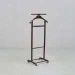 1356 8086 VALET STAND